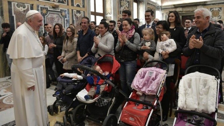 Audiência do Papa Francisco aos sócios do Círculo São Pedro - 28.02.2019