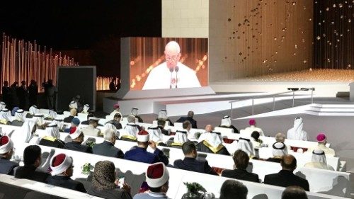 Papst Franziskus in Arabien: Die Ansprache bei der Interreligiösen Konferenz