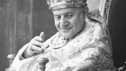 00225-n.1650papagiovanni ok.jpg