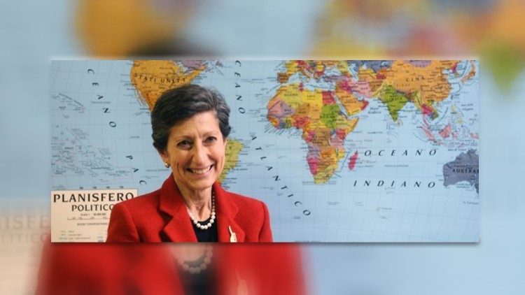 Flaminia Giovanelli  Dicasterio Desarrollo Humano Integral religión futuro