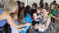 2019.03.08 Donna con bambino.jpg