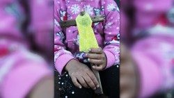 Siria profughi bambini Caritas guerra 9aem.jpg