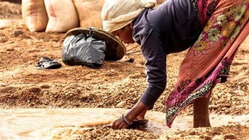 woman-2151017_960_720 okokoko.jpg