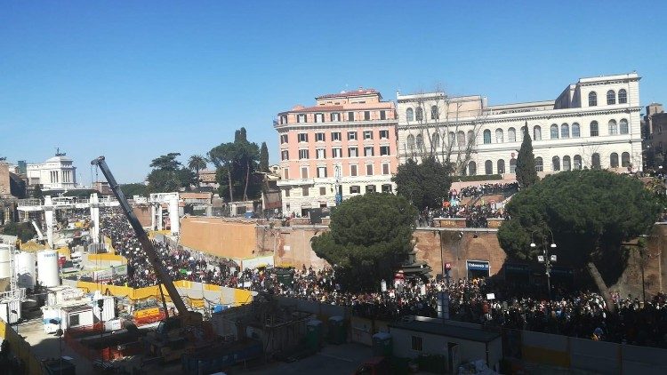 Huelgas en más de 1.700 ciudades de más de 100 países