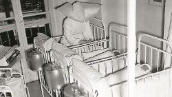 OPBG 150 - Watermark - suora in reparto anni 1950.jpg