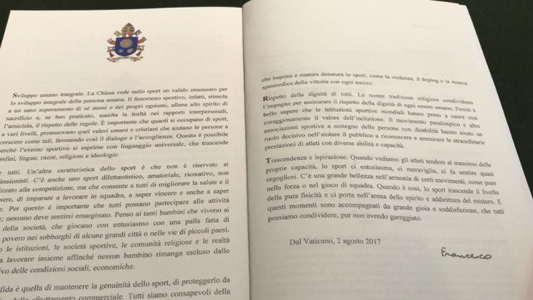 sport libro papa teatro sala marconi.JPG