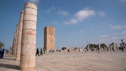 Marocco Rabat spianata della Moschea Hassan 001.jpg