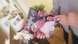 2019.04.11 magazine christus vivit. publicaciones claretianas madrid 01.jpg