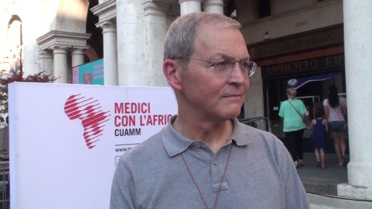 Don Dante Carraro, direttore CUAMM