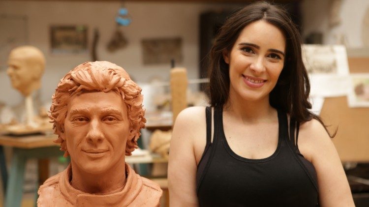 2019.04.15 immagini dell'artista paula senna mentre realizza l'opera