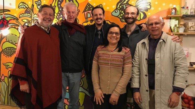 WhatsApp Image 2019-04-14 at 19.47.32.jpeg