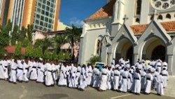 Mass of blessings of oil's Crisma.jpg