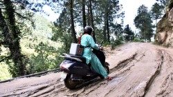 Unicef - Distribuzione vaccini anche nelle zone più impervieAEM.jpg