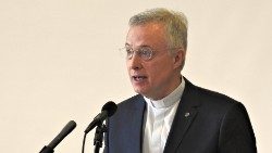 Cento anni della provincia Slovena delle Figlie della Carita a Celje cardinale Rode Tomaz Mavric 91.jpg