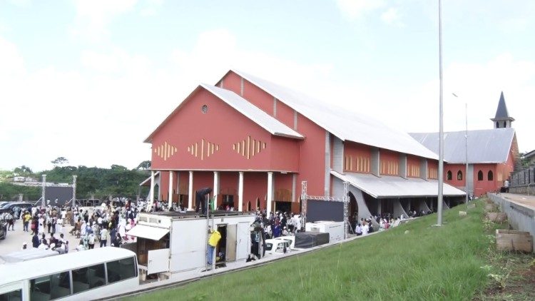 La cathédrale Saint Joseph de Sangmélima 