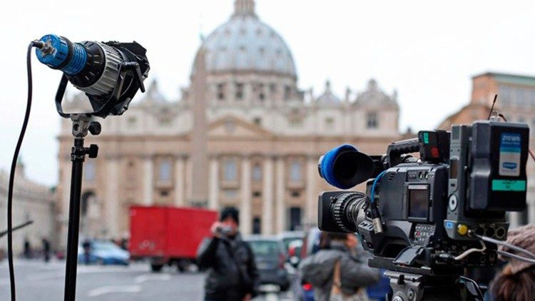 Los desafíos digitales del siglo XXI marcan el camino del desarrollo de los editores, católicos o no. 