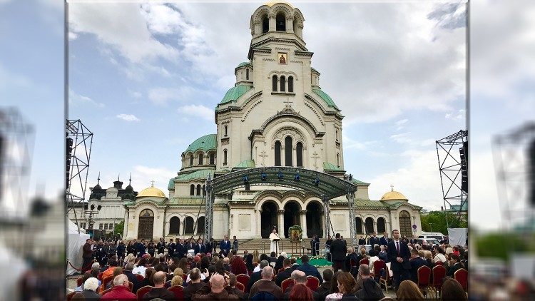 02 Deca Regina CaeliAEM.jpg