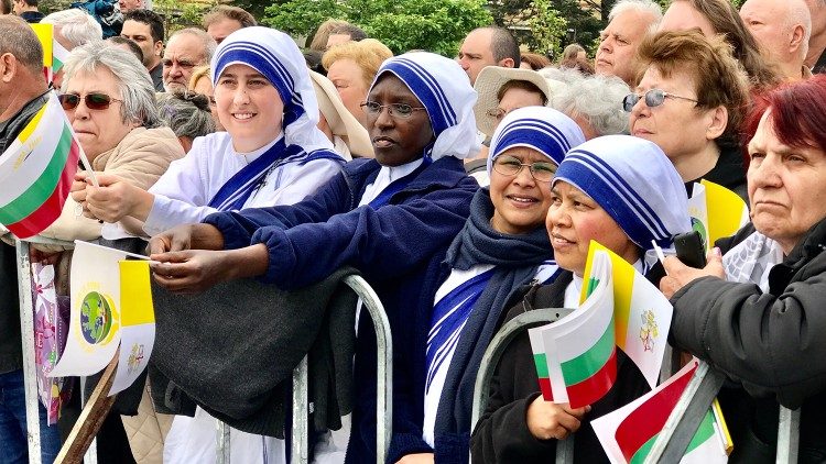 08 Deca Regina CaeliAEM.jpg