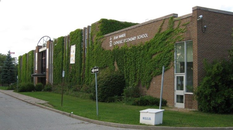 Jean_Vanier_Catholic_Secondary_School.jpg