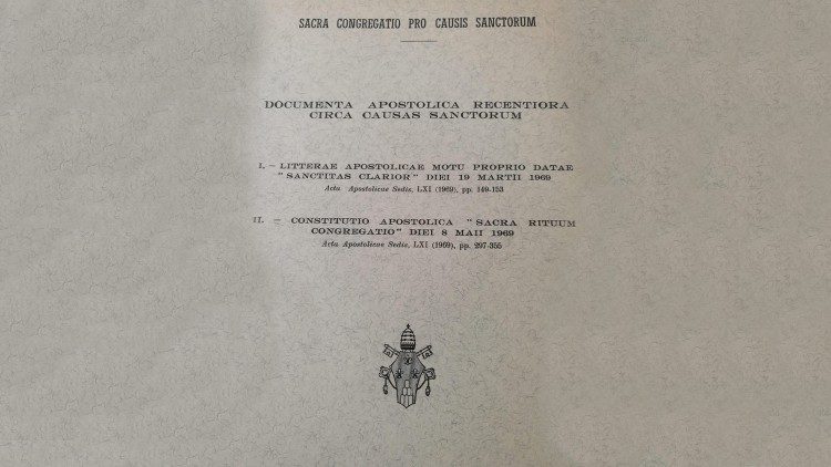 Sacra Rituum Congregatio Constitución Apostólica 