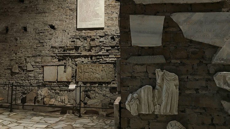 Catacombe Domitilla 2.jpg