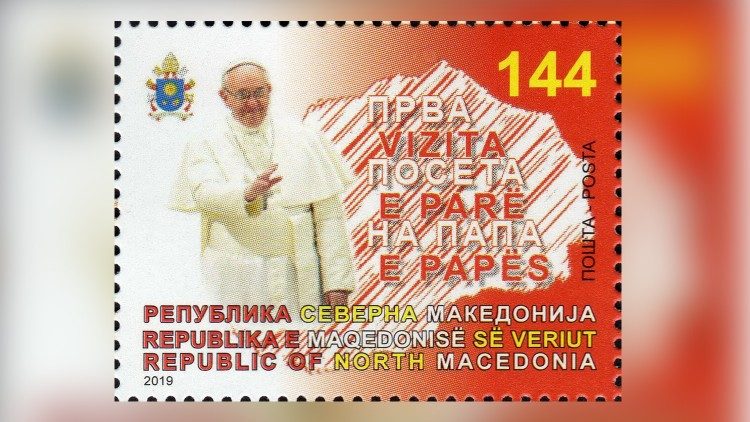 POSTA E MAQEDONISË  VERIUT, EMETOI PULLËN  POSTARE ME TITULLË, ,,VIZITA E PARË E PAPËS NË REPUBLIKËN E MAQEDONISË SË VERIUT,,