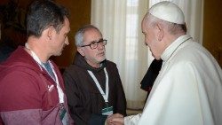 Brumadinho padre Peret Papa 2.jpg