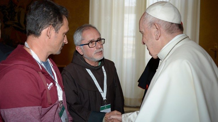 Brumadinho padre Peret Papa 2.jpg