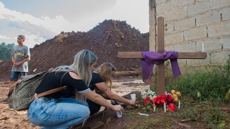 WhatsApp Image 2019-05-20 at 09.41.37 (2).jpeg