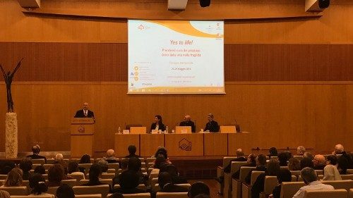 Yes to Life: prendersi cura della vita nascente