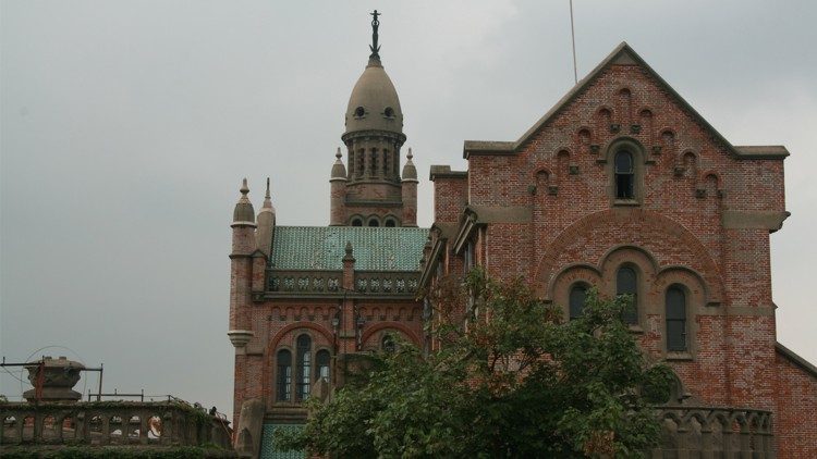 上海佘山圣母大殿