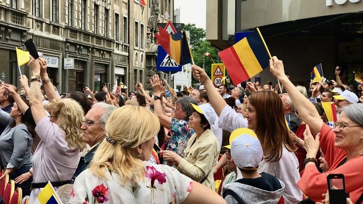 06 Deca Papa MessaAEM.jpg