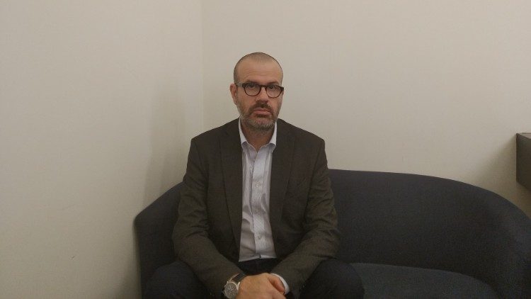 Nello Scavo, escritor italiano