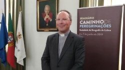 P. Carlos Cabecinhas.jpg