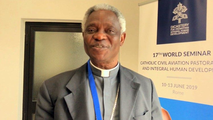 card. Peter Turkson pastorale aeroportoOKaem.jpg