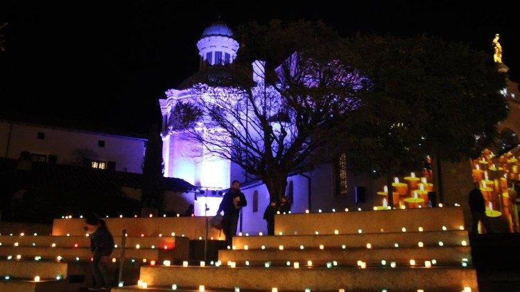 "Lugar perfeito para um padre passar alguns dias, para um leigo fazer um retiro. Um lugar maravilhoso!"