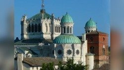 WhatsApp Image 2019-06-04 at 20.15.30 (1).jpeg