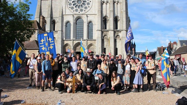 Słoweńscy pielgrzymi w Chartres w 2019 roku