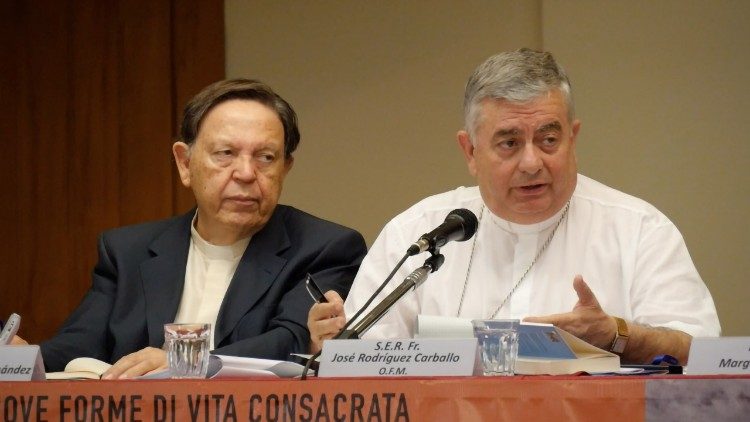 Konsekrowani na drodze synodalnej: ubogacenie własnym charyzmatem 