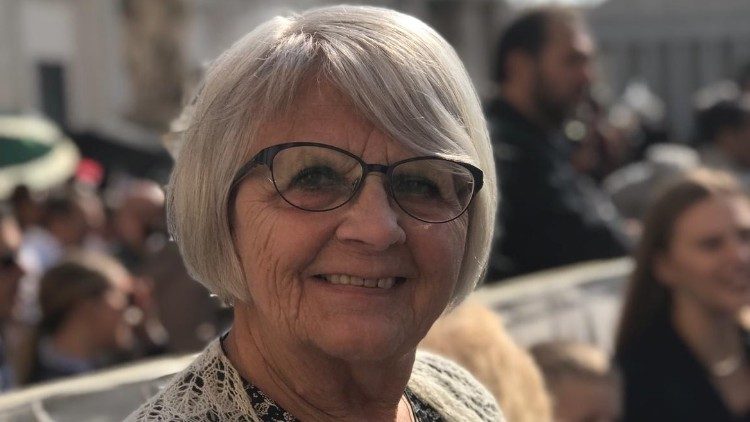 Bà Elise Lindqvist tại buổi yết kiến chung