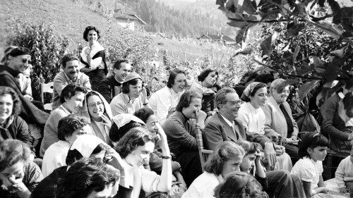 Gli 80 anni del Movimento dei Focolari, passione per l'unità e fiducia nel futuro 