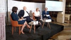 RELIGIÃO  PORTUGAL.jpg