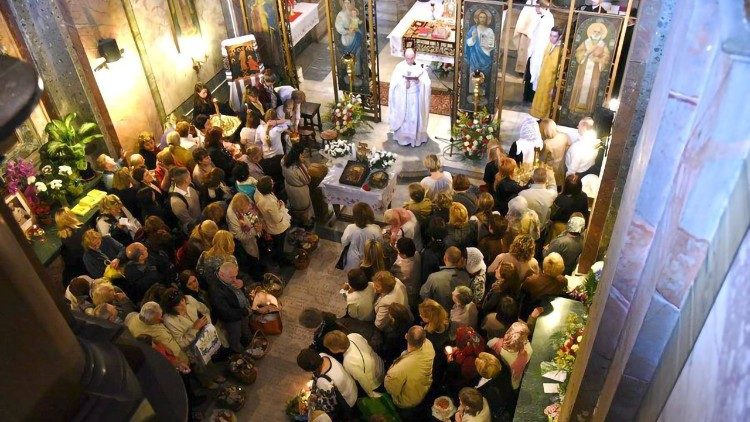 2019.07.11 Chiesa dei santi Sergio e Bacco, interno, Roma