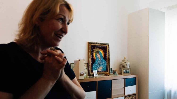 Вікторія зі своєю улюбленою іконою 