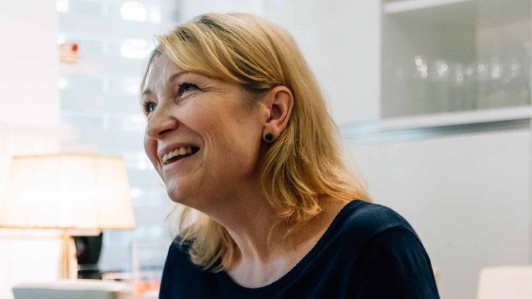 빅토리아, 로마의 집 부엌에서 