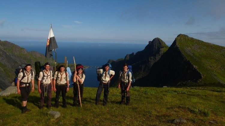 Euromoot scout d'Europa Fse cammino panorama.jpg