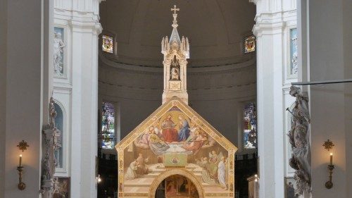 Il Papa con i poveri ad Assisi. I Frati Minori: segno concreto di fraternità