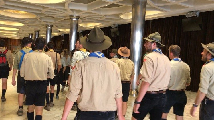scout d’Europa Euromoot atrio aula Paolo VIOKaem.jpg