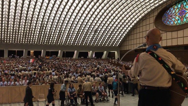 scout d’Europa Euromoot canzone totale Aula Paolo VIOKaem.jpg