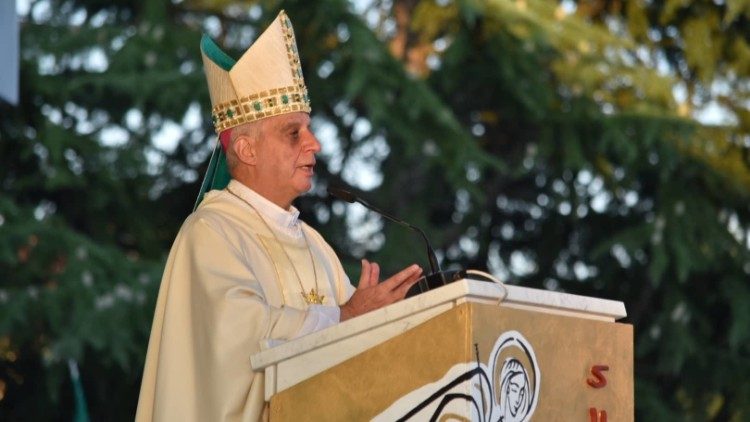 Арцыбіскуп Фізікела на Моладзевым фестывале ў Меджугор'і